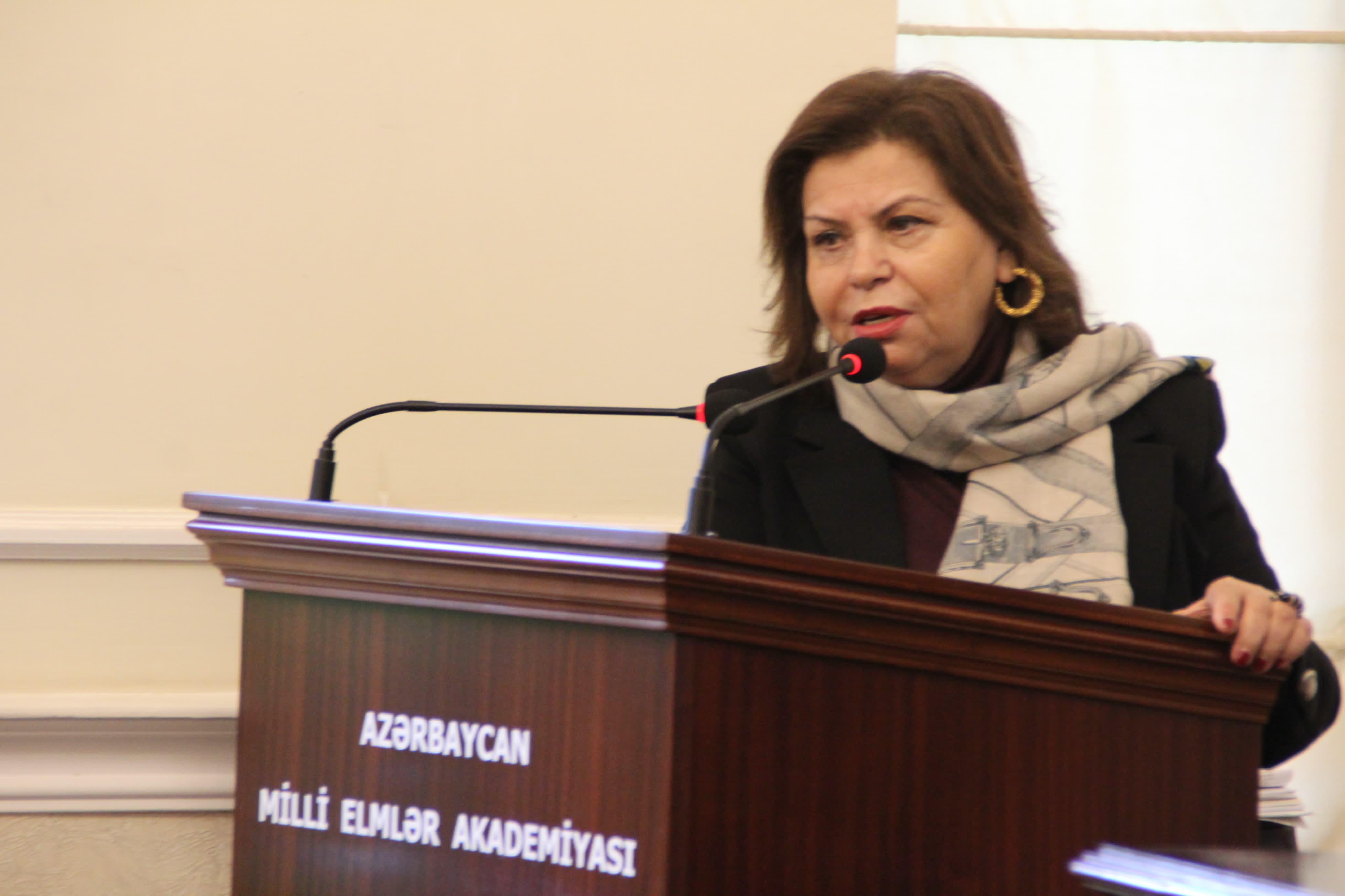 Səməd Vəkilovun Qərbi Azərbaycanla bağlı kitabının təqdimatı keçirilib - FOTOLAR